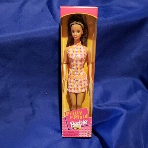 Barbie Pink and Yellow Fashion Doll with Accessories